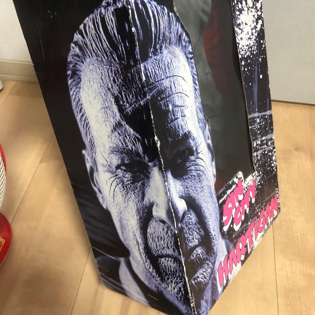 NECA シンシティ　ハーティガン　18インチサイズ フィギュア 未使用