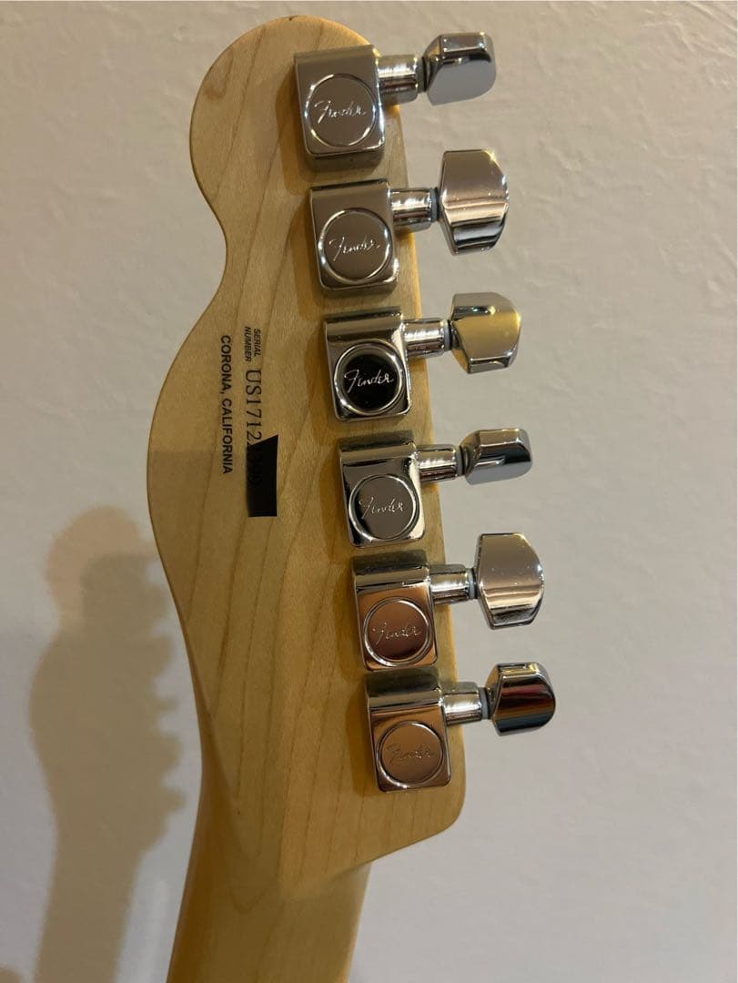 希少Fender のエレキギター吉田拓郎