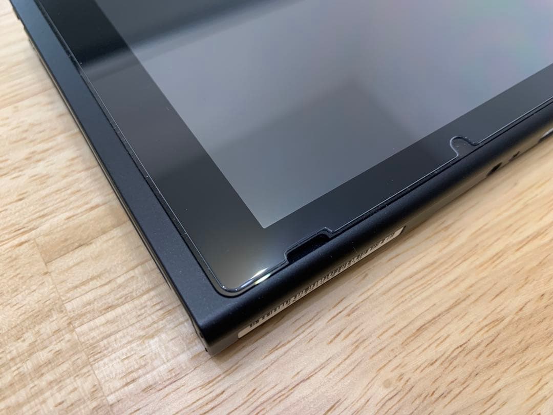 【美品】Switch 2023年製 本体のみ(おまけ付き)