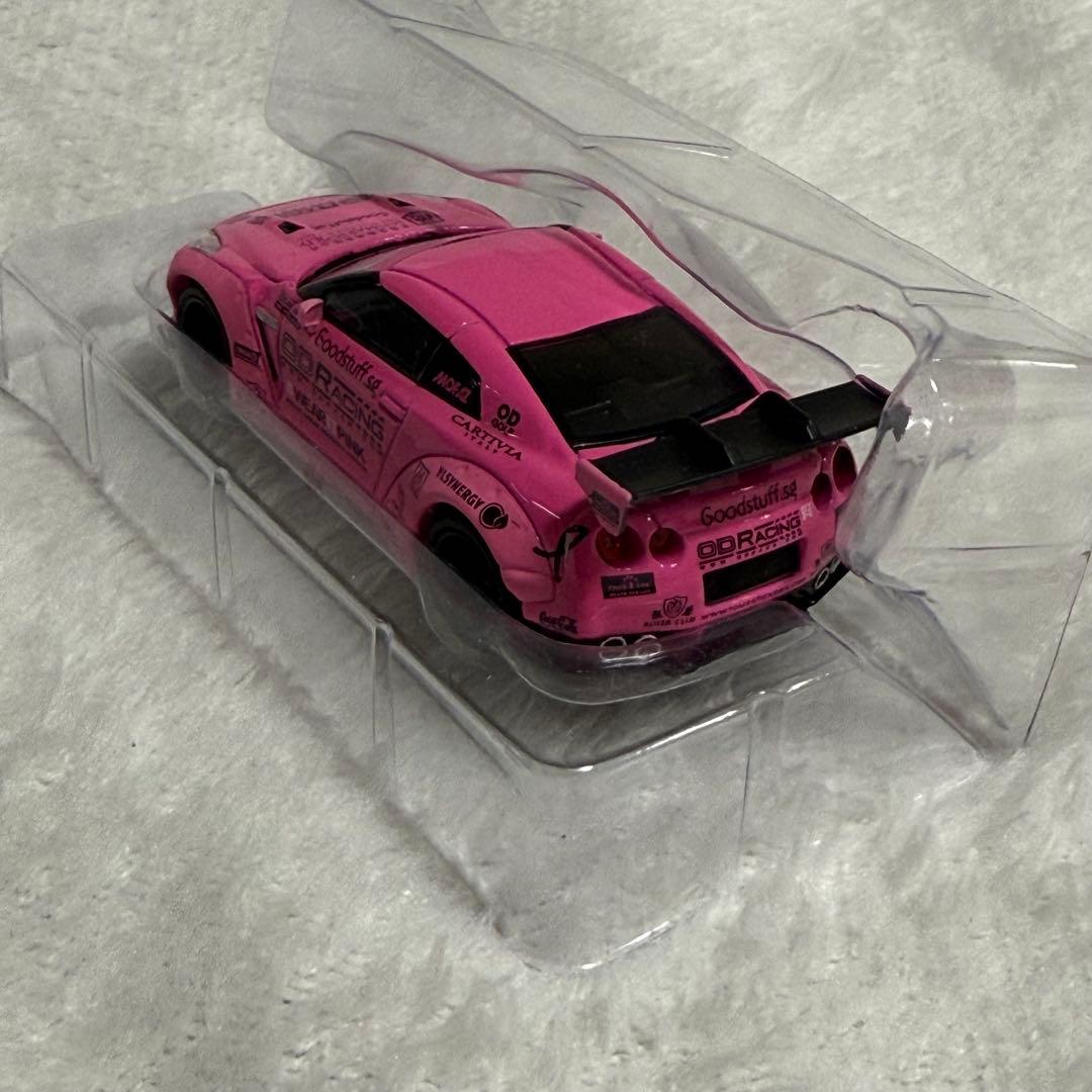 MINI GT リバティーウォーク R35 マレーシア限定 WearltPink