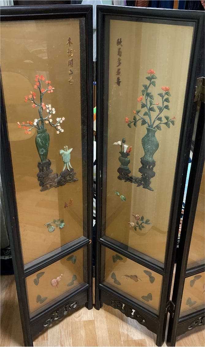 中国屏風　翡翠　珊瑚の石