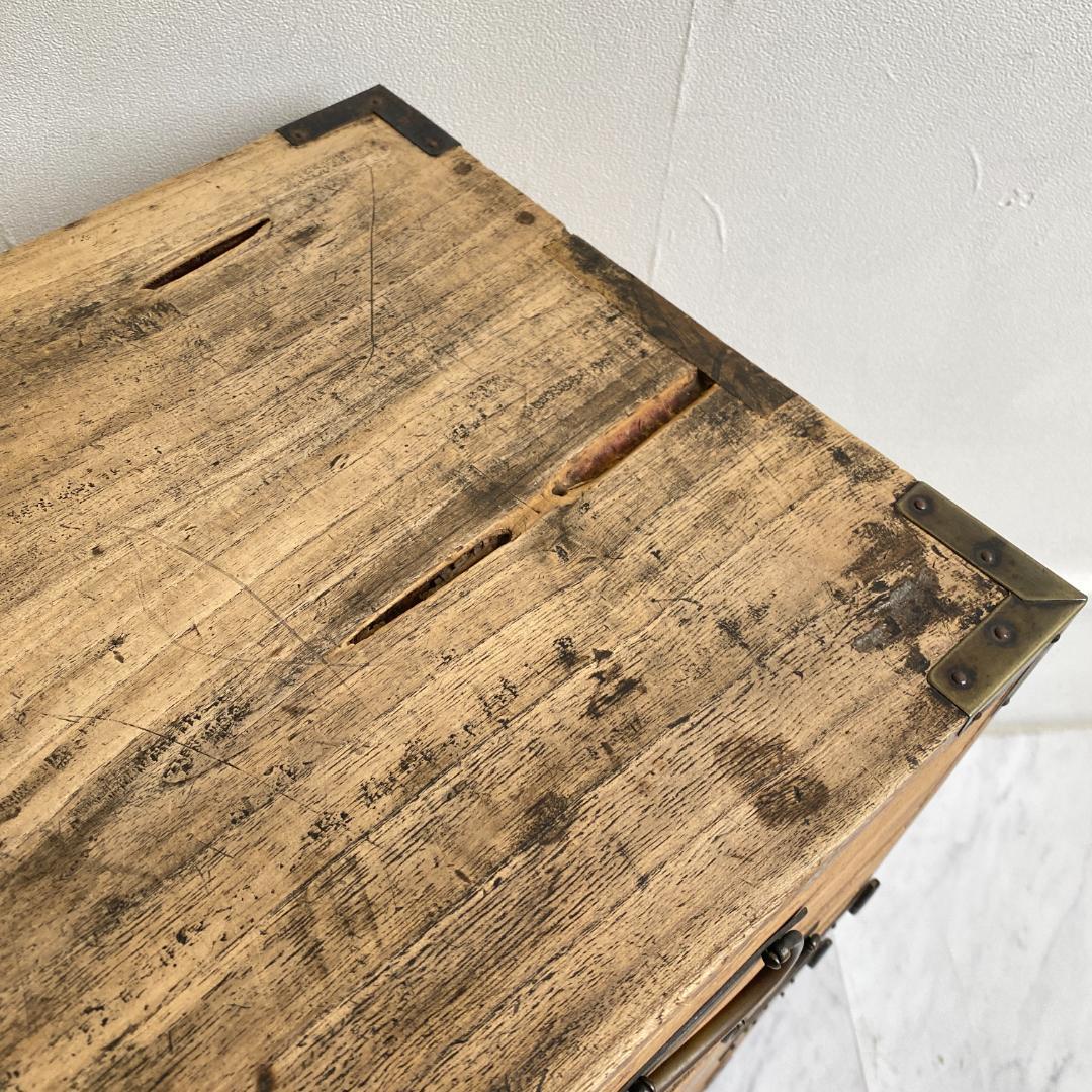 アンティーク 箪笥 小タンス 小引き出し 桐 金具 古道具