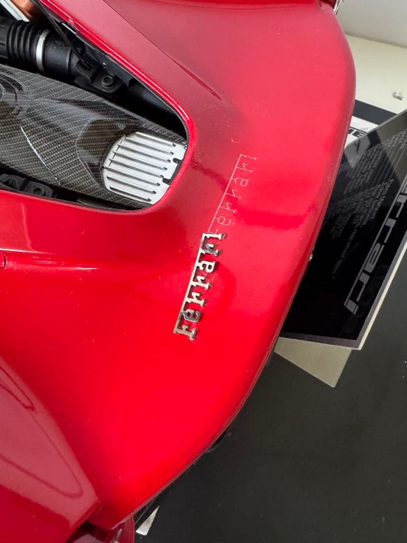 アシェット LaFerrariリモコン付きケース付 付属品付
