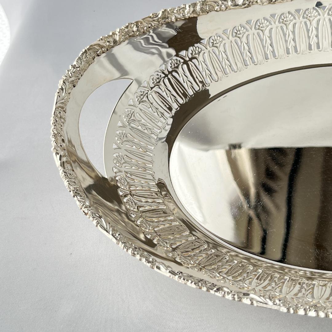 【Barker & Ellis】素晴らしいレリーフのフルーツトレー 27 cm