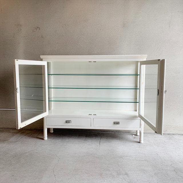 ヴィンテージのケビントキャビネット