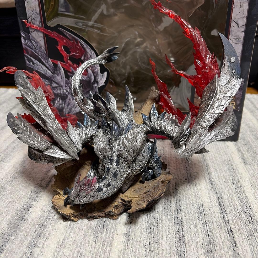モンスターハンター　カプコンフィギュアクリエイターズモデル　天彗龍　バルファルク
