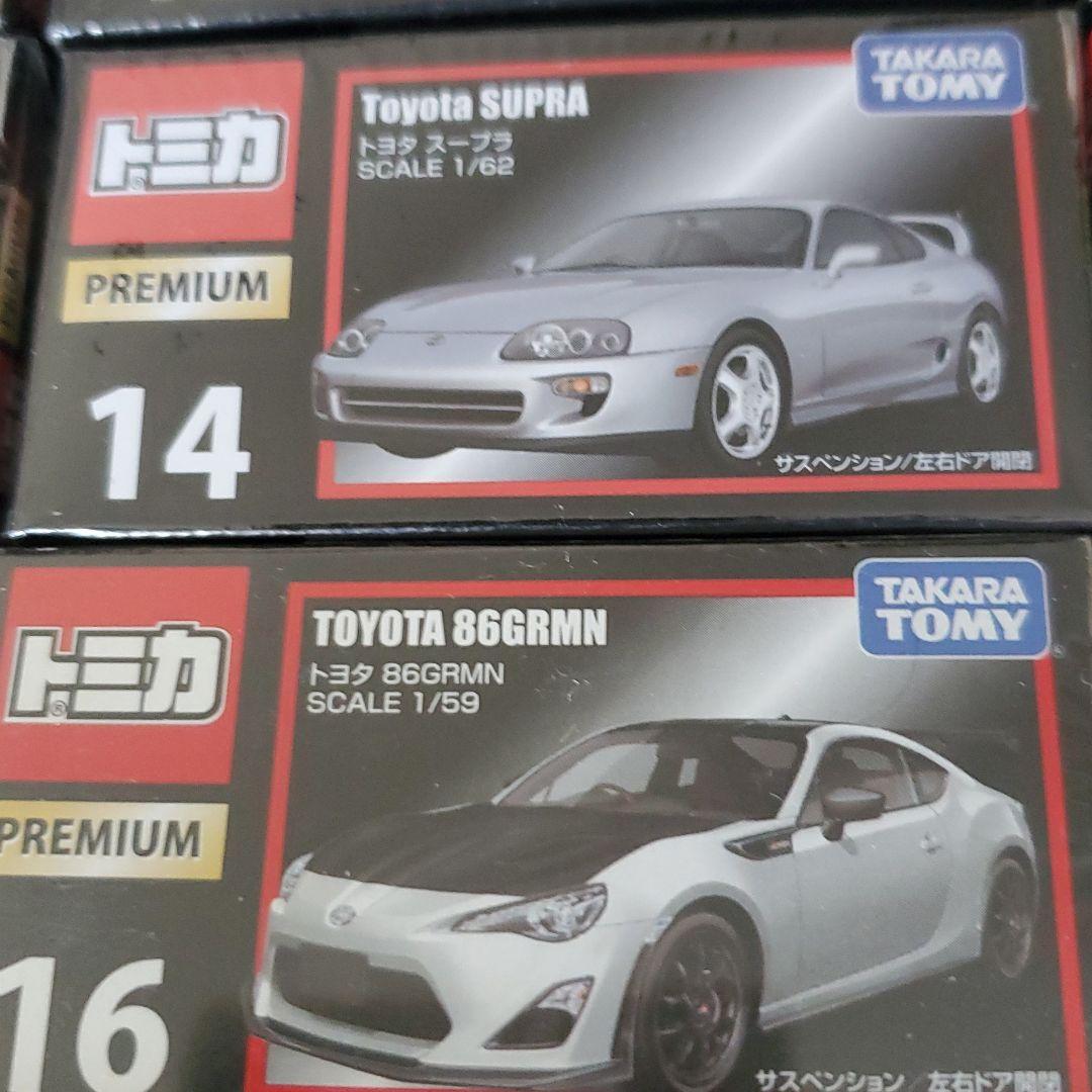 トミカ12個セット