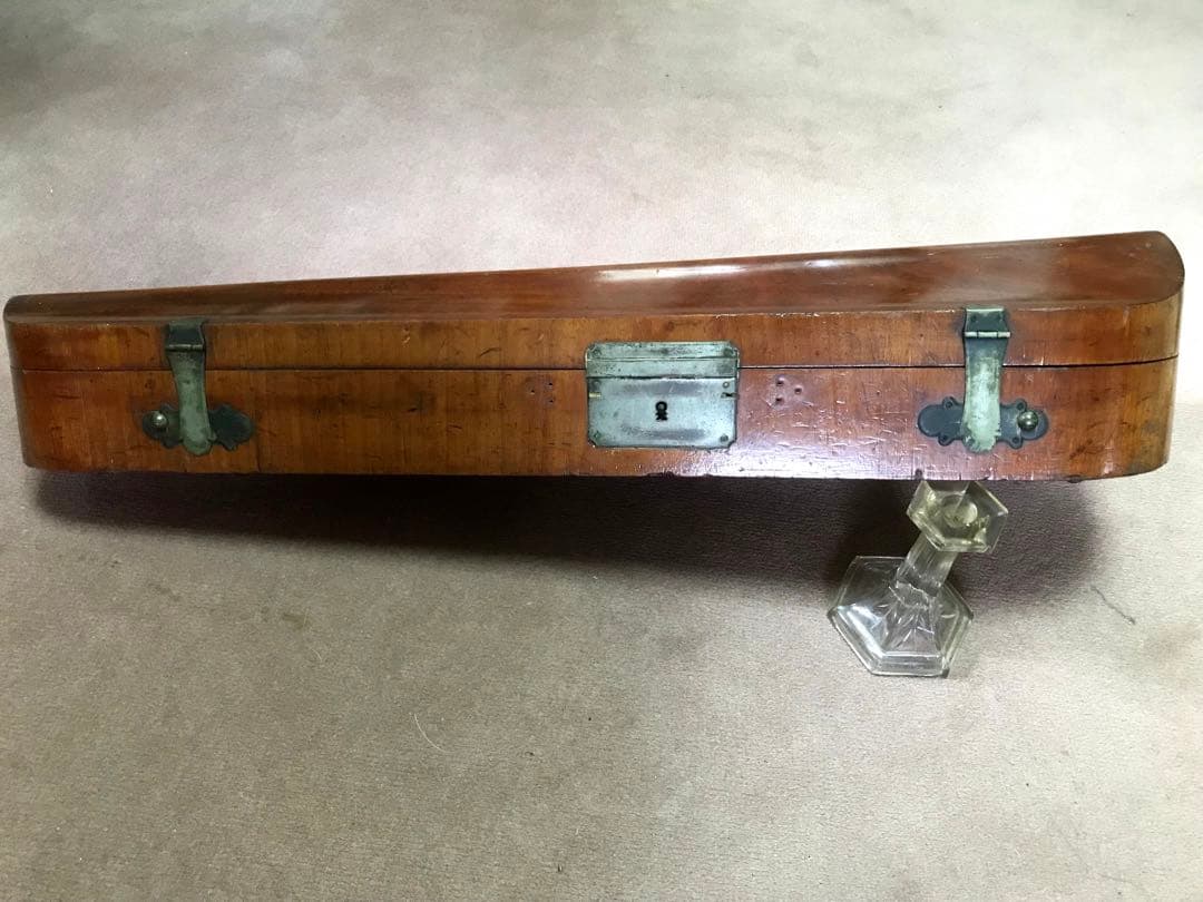 1800 年代 ヨーロッパ製　バイオリンケース貴重品です