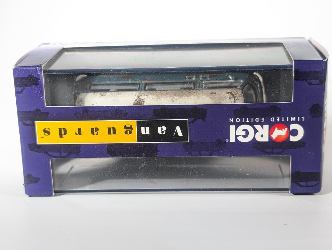 【未開封】CORGI 製1/43 VW タイプ 2キャンパー Rat Look⑦