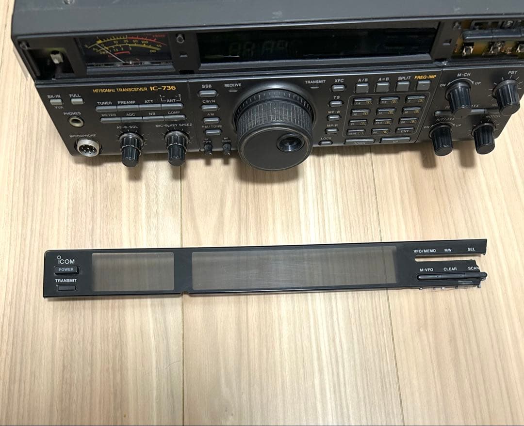 ICOM IC-736S HF/50MHz Transceiver ジャンク