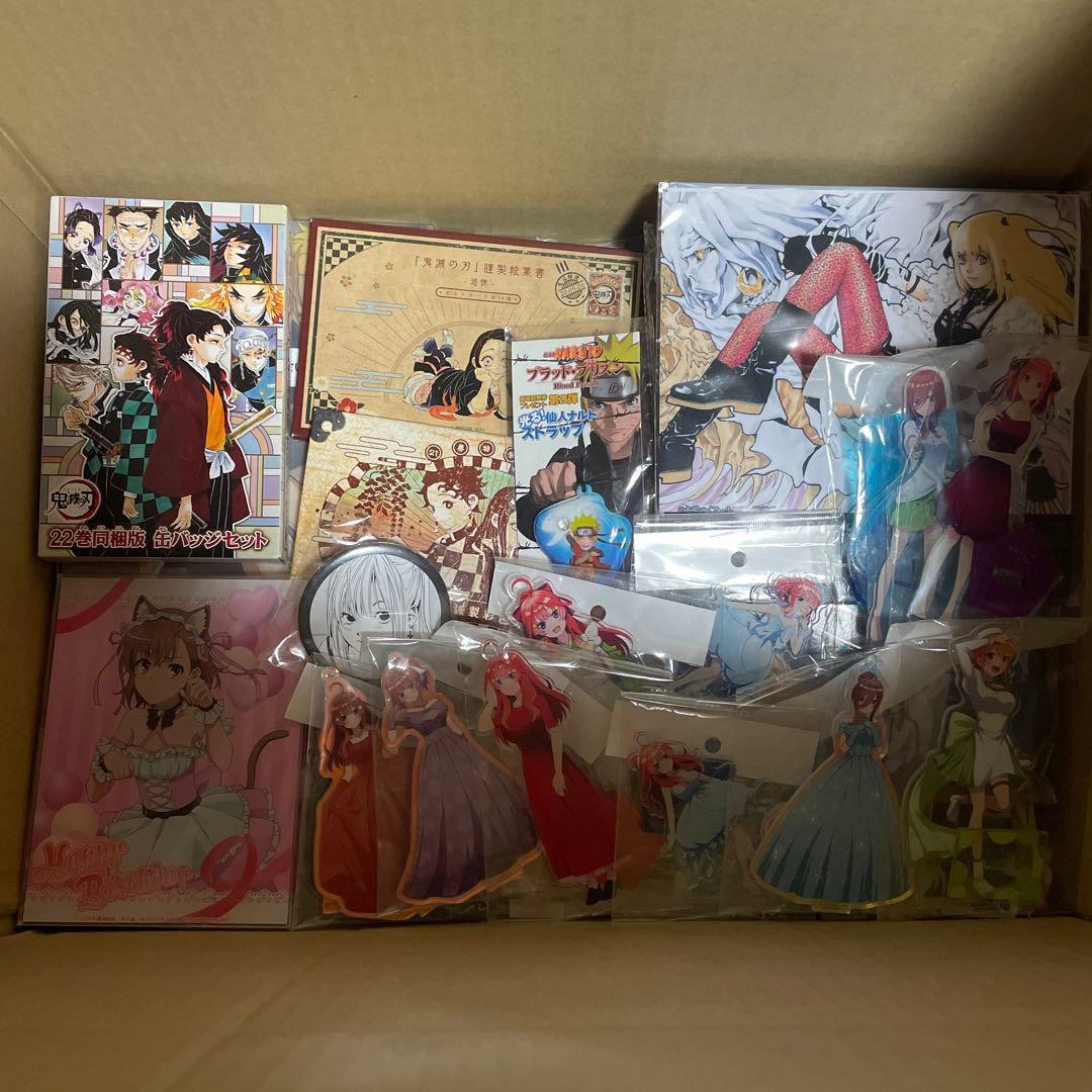 鬼滅の刃 　五等分 呪術廻戦 アニメグッズ　まとめ売り 大量　400点以上