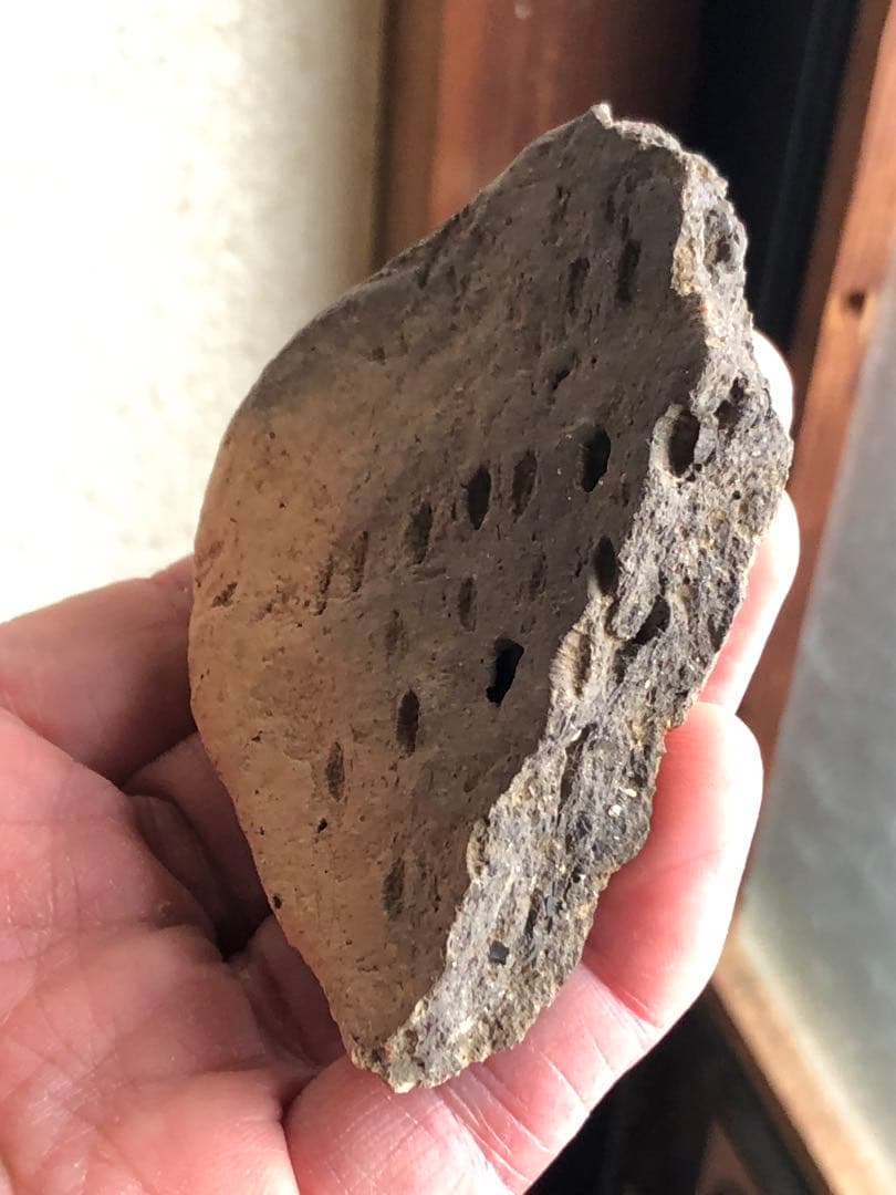 縄文時代の板状土偶のかけら