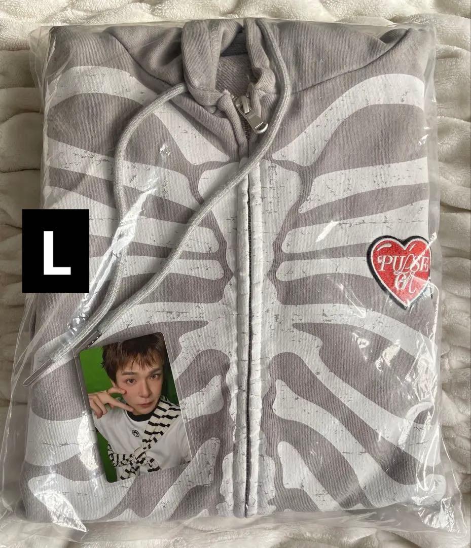 TREASURE フーディー L グレー PLUSE ON アサヒ FC トレカ