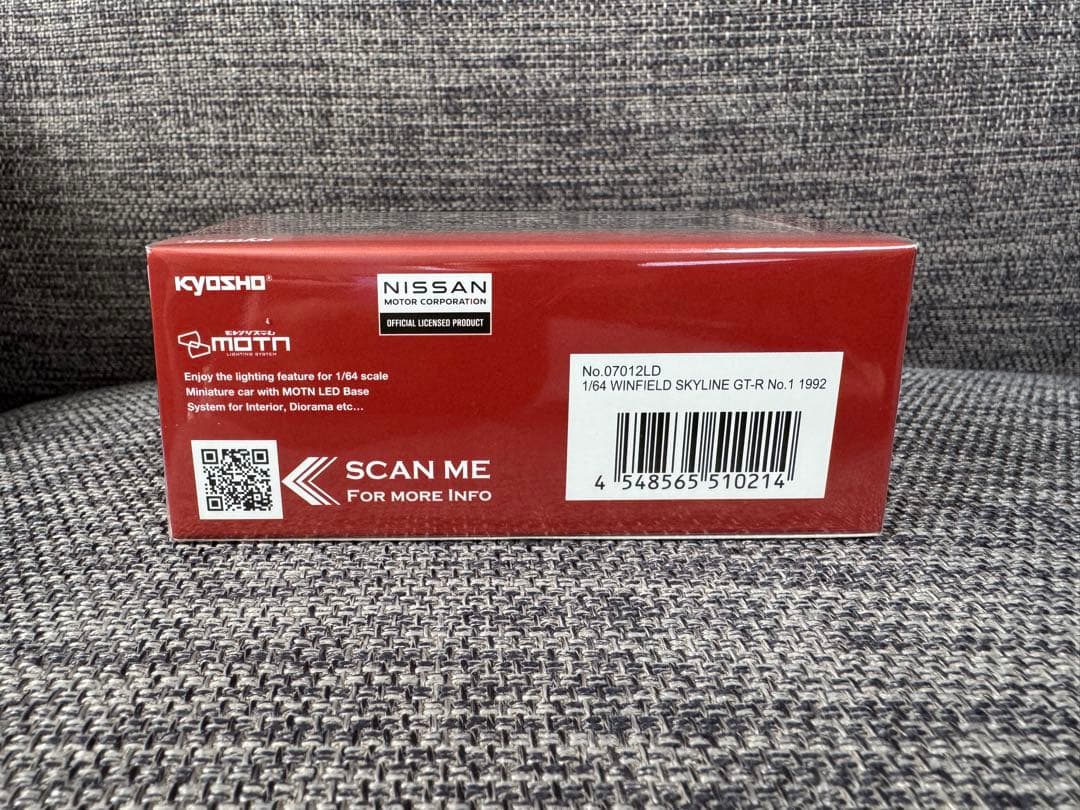 1/64 京商　日産　スカイライン　GT-R Winfield Racing