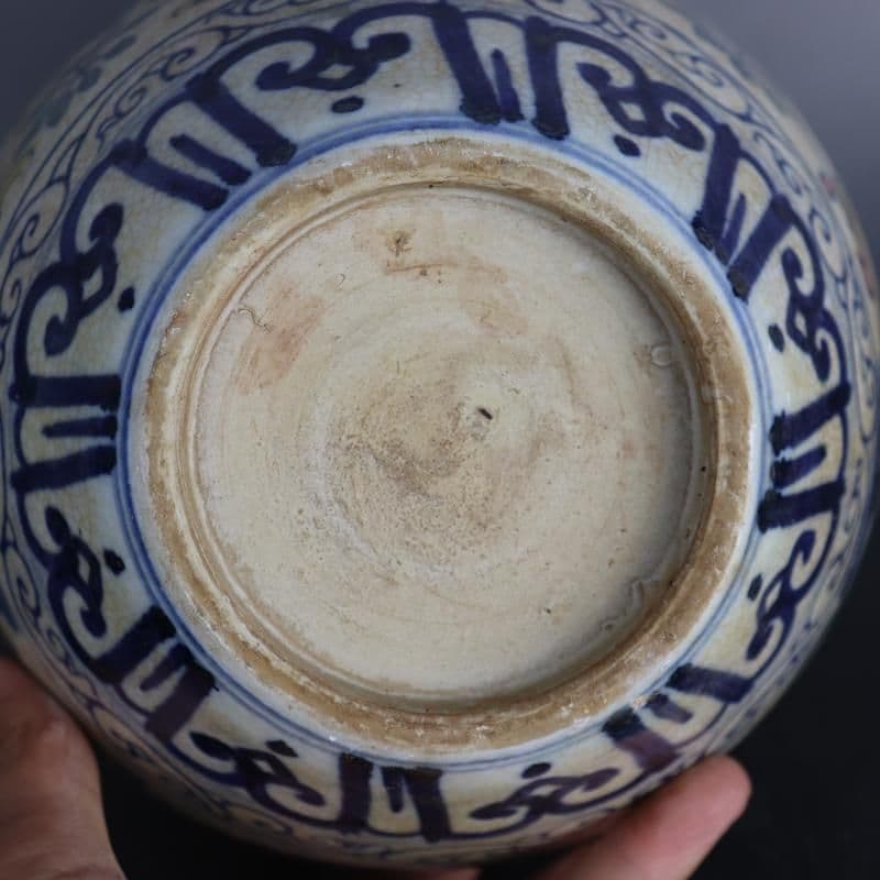 明嘉靖青花斗彩蓮花魚紋缶 景徳鎮 陶磁器 装飾品 現代工芸品 美術品 置物