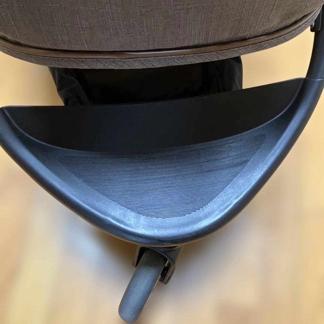 コムペットコンビ ペット用カート ルルテイル　マウナロアブラック×グレージュ