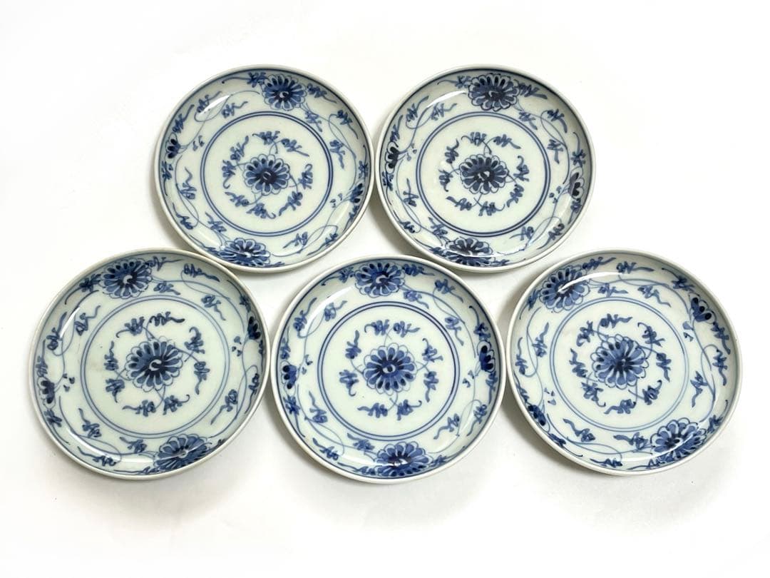 アンティーク　骨董　染付　牡丹唐草文様　小皿　銘々皿　杉緑銘