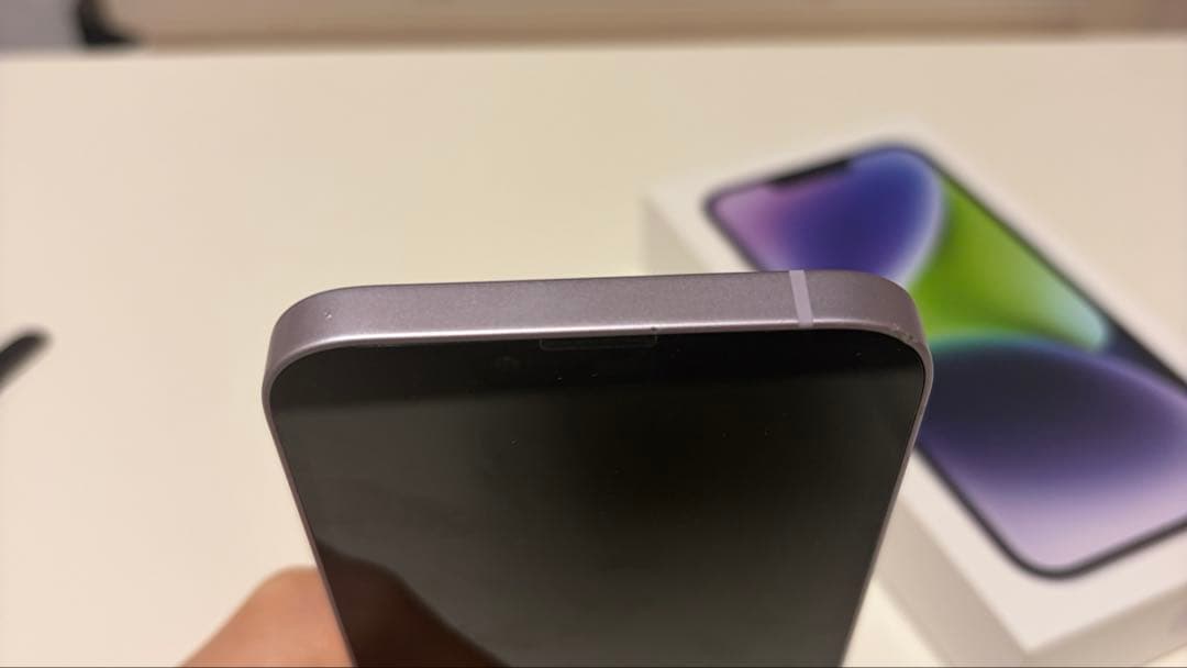 iPhone14 本体 パープル