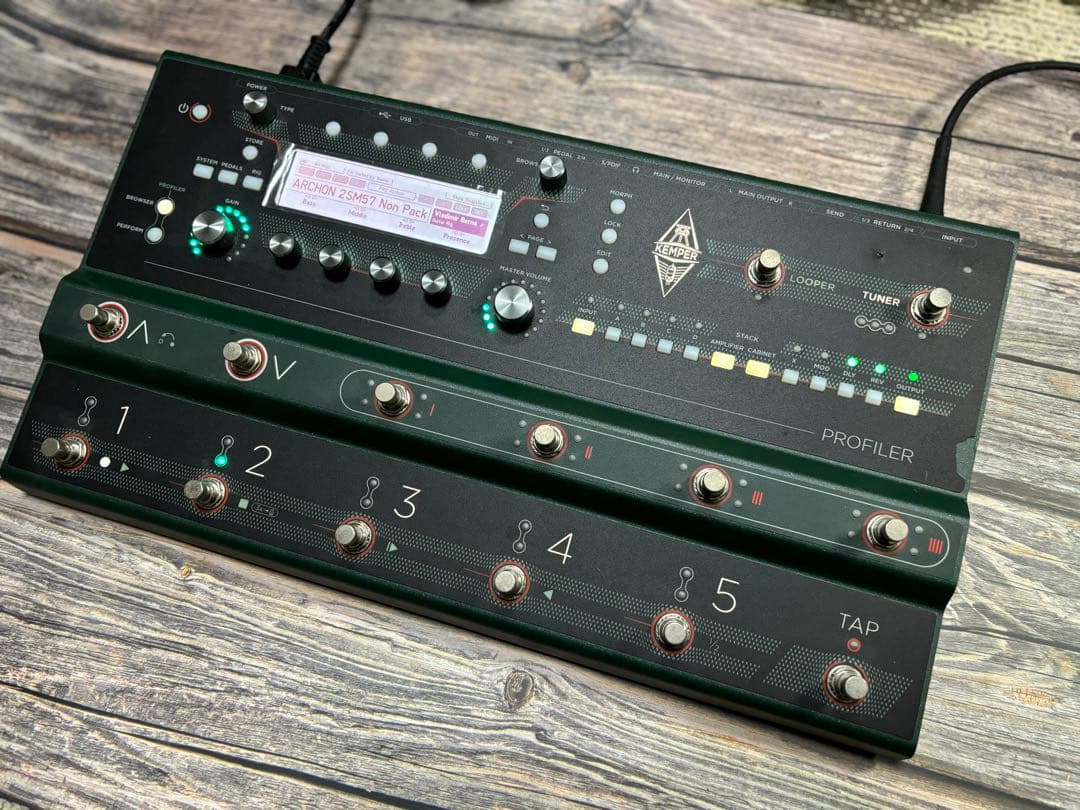 ままま Kemper stage