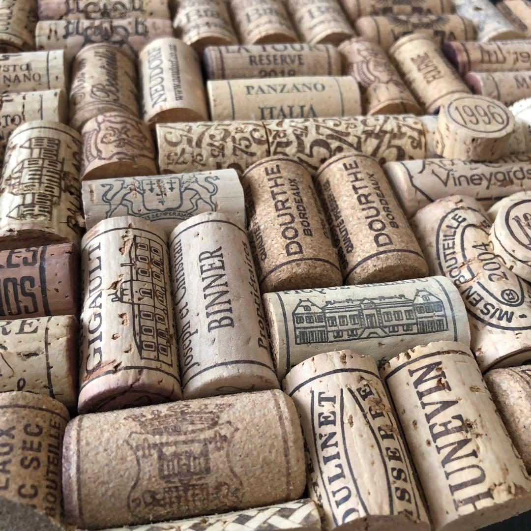 ワインコルク　コルクアート エレキギター　ハンドメイド　インテリア