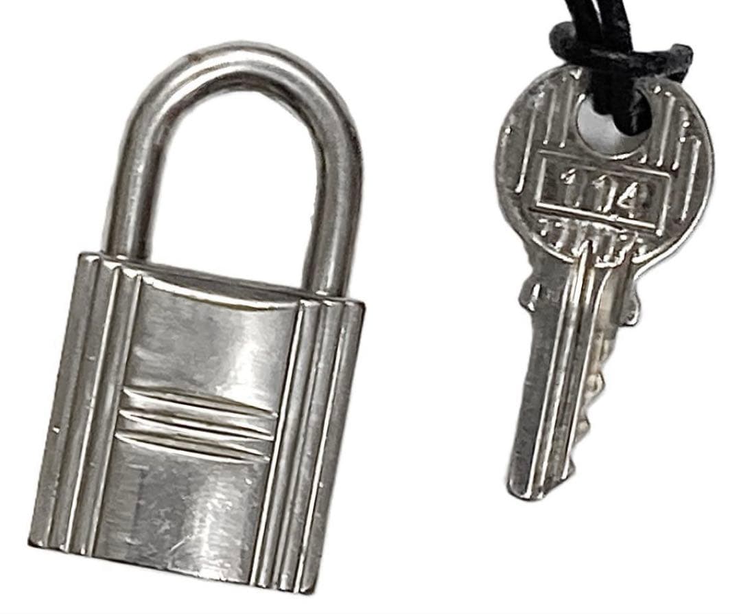 エルメス カデナ＆キー＆革紐 No.114 シルバー 中古品 (62105)