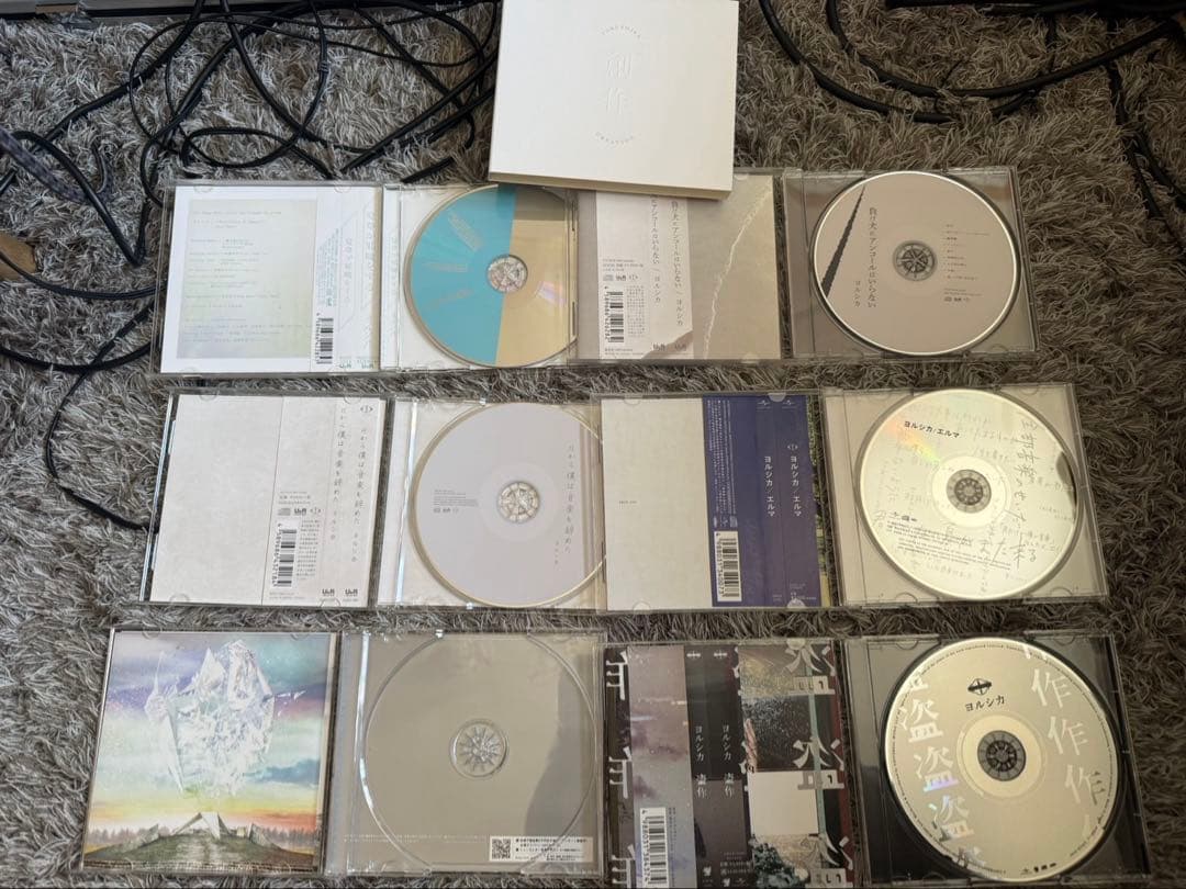 ヨルシカグッズまとめ売り 50000円