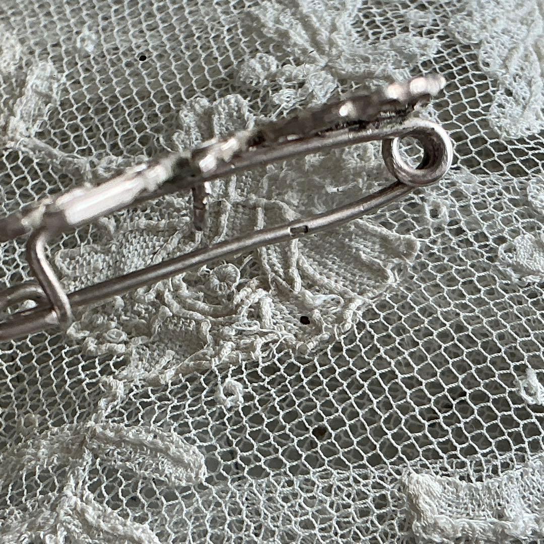 フランス　アンティーク　BEBE　ブローチ　ベベ　ベビー　ドール用に♡