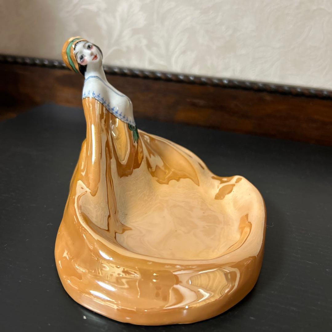 オールドノリタケ　デコレディ　ラスター彩 小物入れ・ピントレー　 アンティーク