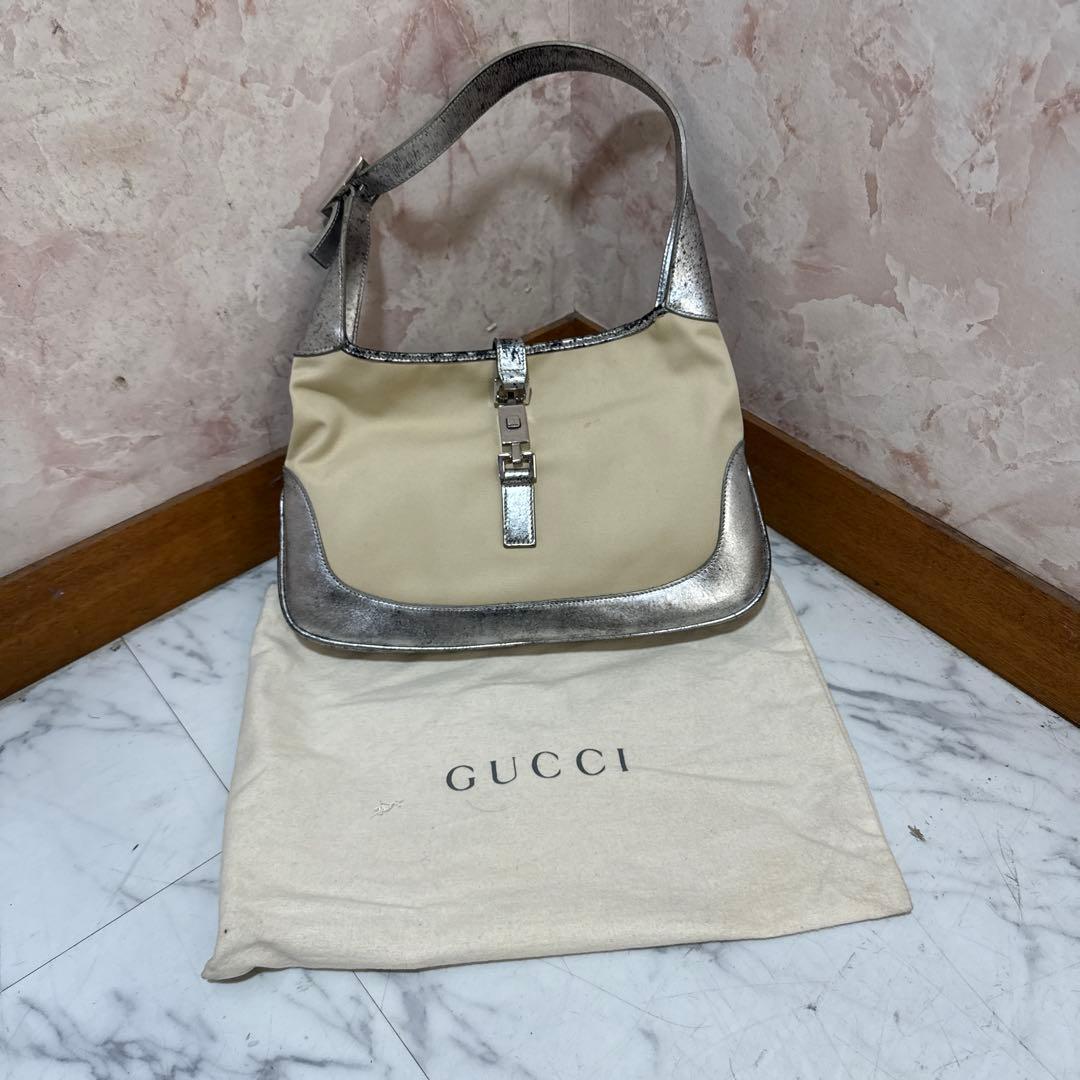 P*e様 GUCCI ジャッキー ショルダーバッグ ベージュ/シルバー