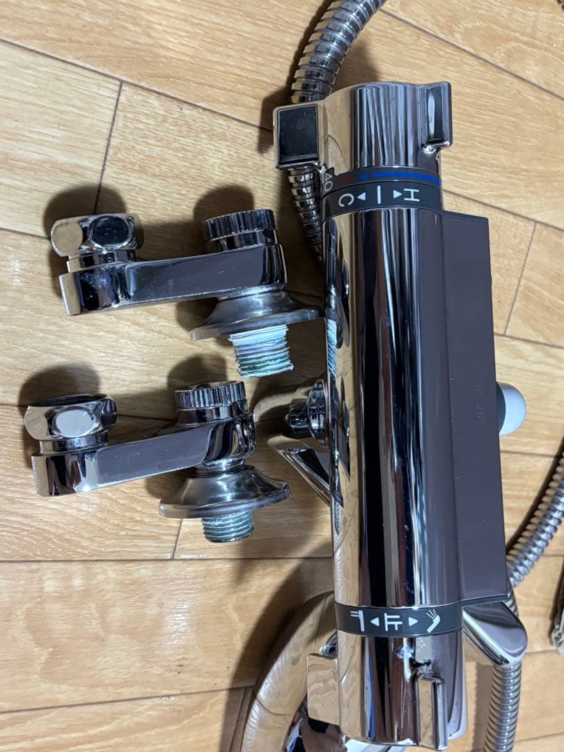 シャワーヘッド KVK