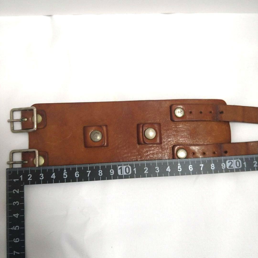 【キャスティングヒーロー】gbbレザーカフ ジョニーデップ着 ブレスレット