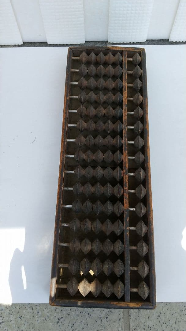 100年前の古いそろばん