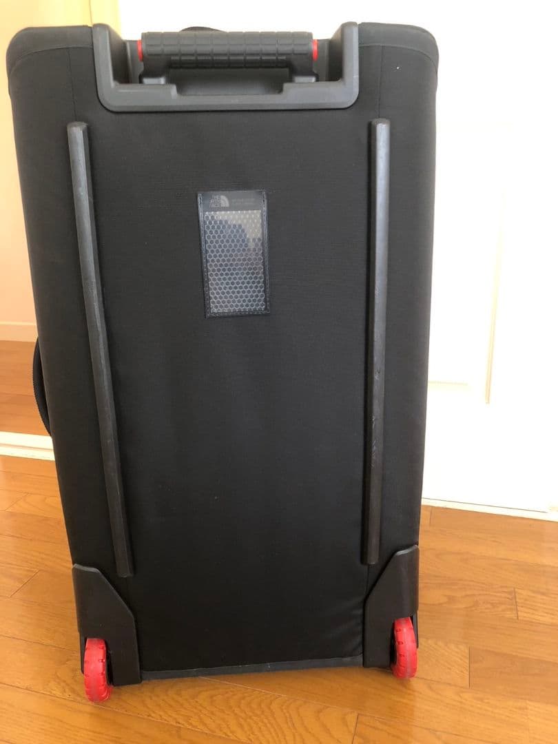 ノースフェイス　キャリーバッグ　大容量　使用1回