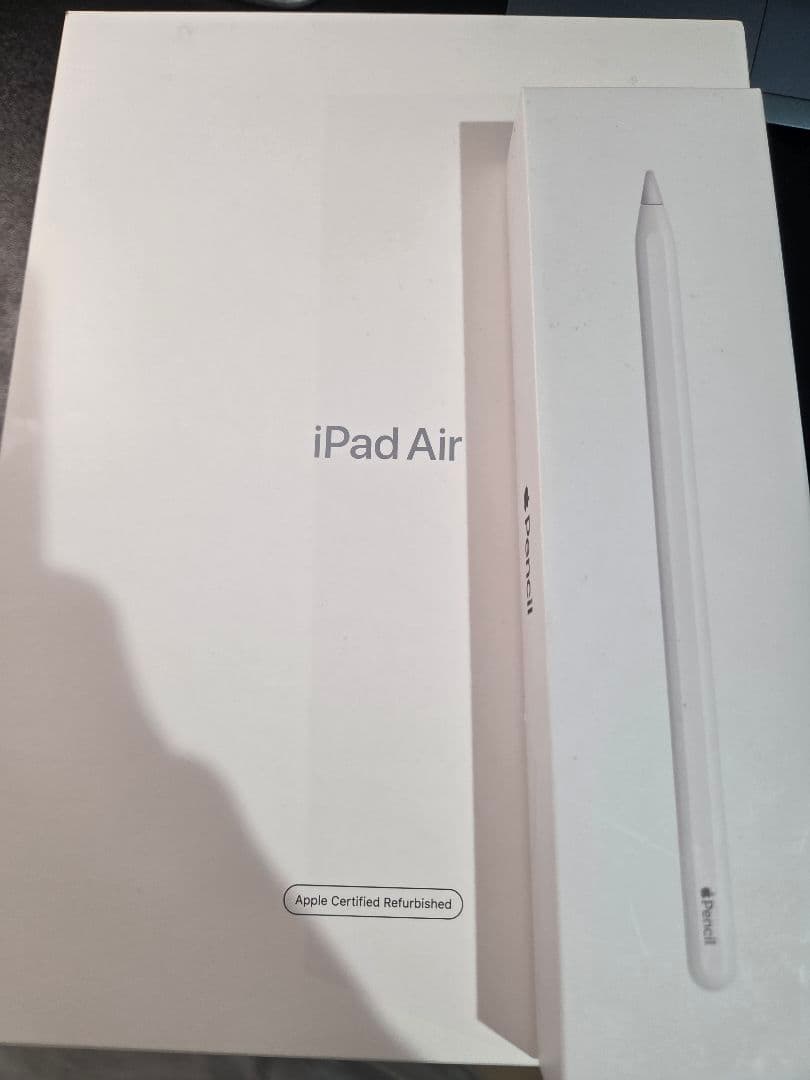 半年使用　iPadAir第５世代　ペンシル付き