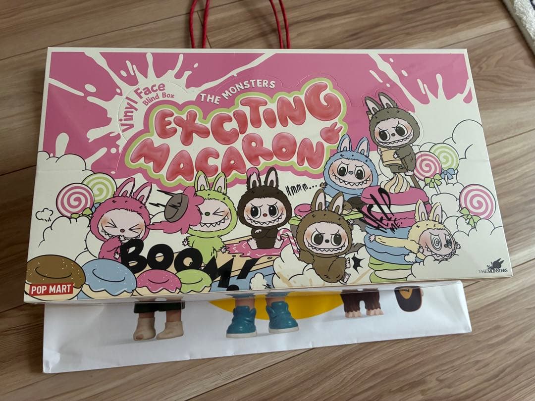 THE MONSTERS Exciting Macaron Labubuマカロン