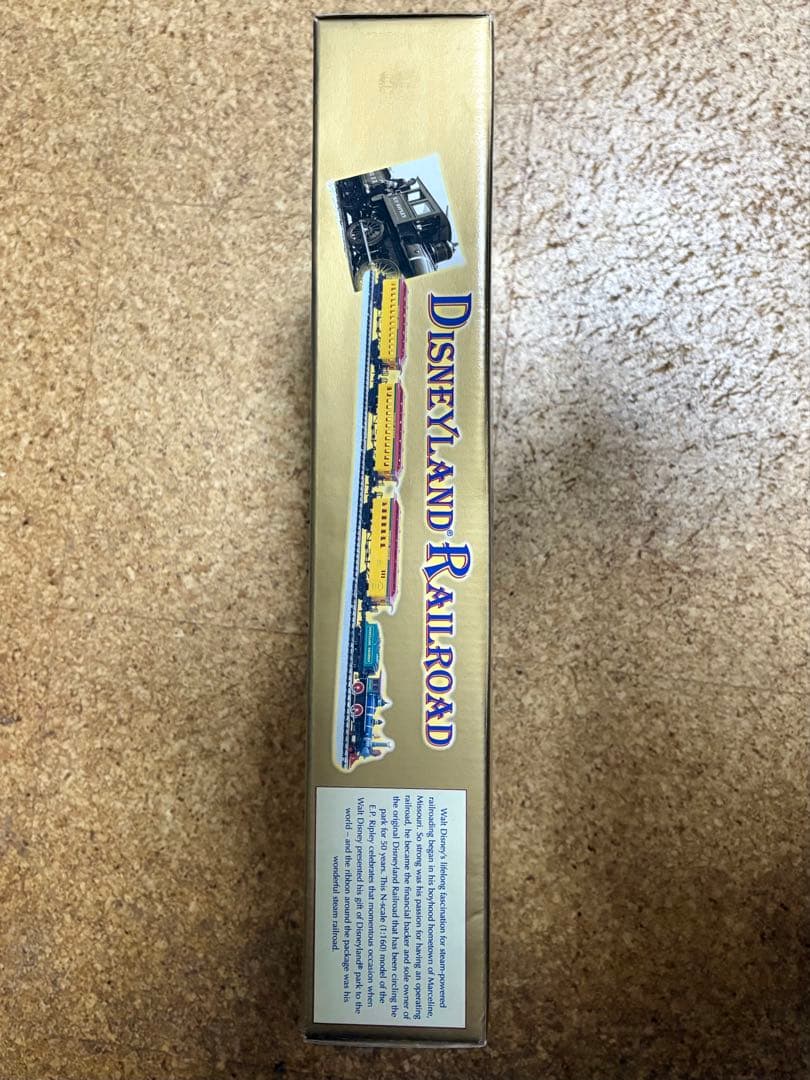 お*る様 ディズニーランド鉄道 開園50周年記念限定 Nスケール 電動鉄道セット