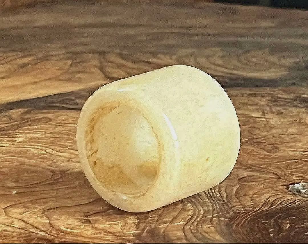 中国美術 清朝時代 古和田玉彫り 素紋板指