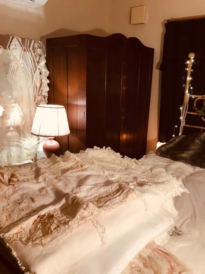 ❤️お値下げ★アンティーククローゼット★シャビーシック★曲線が美しい★定価28万円