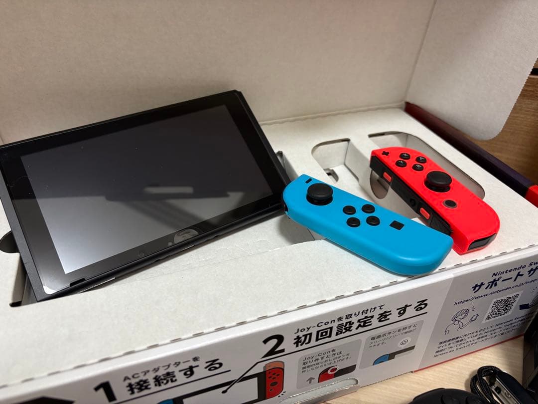 美品 Nintendo Switch本体 フルセット＋別購入フィルム・カバー付き