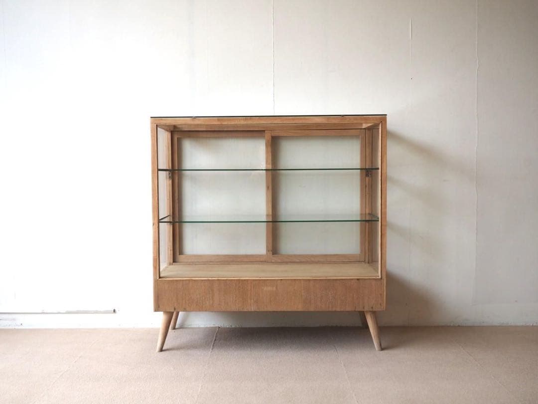 5面ガラスの木枠ショーケース