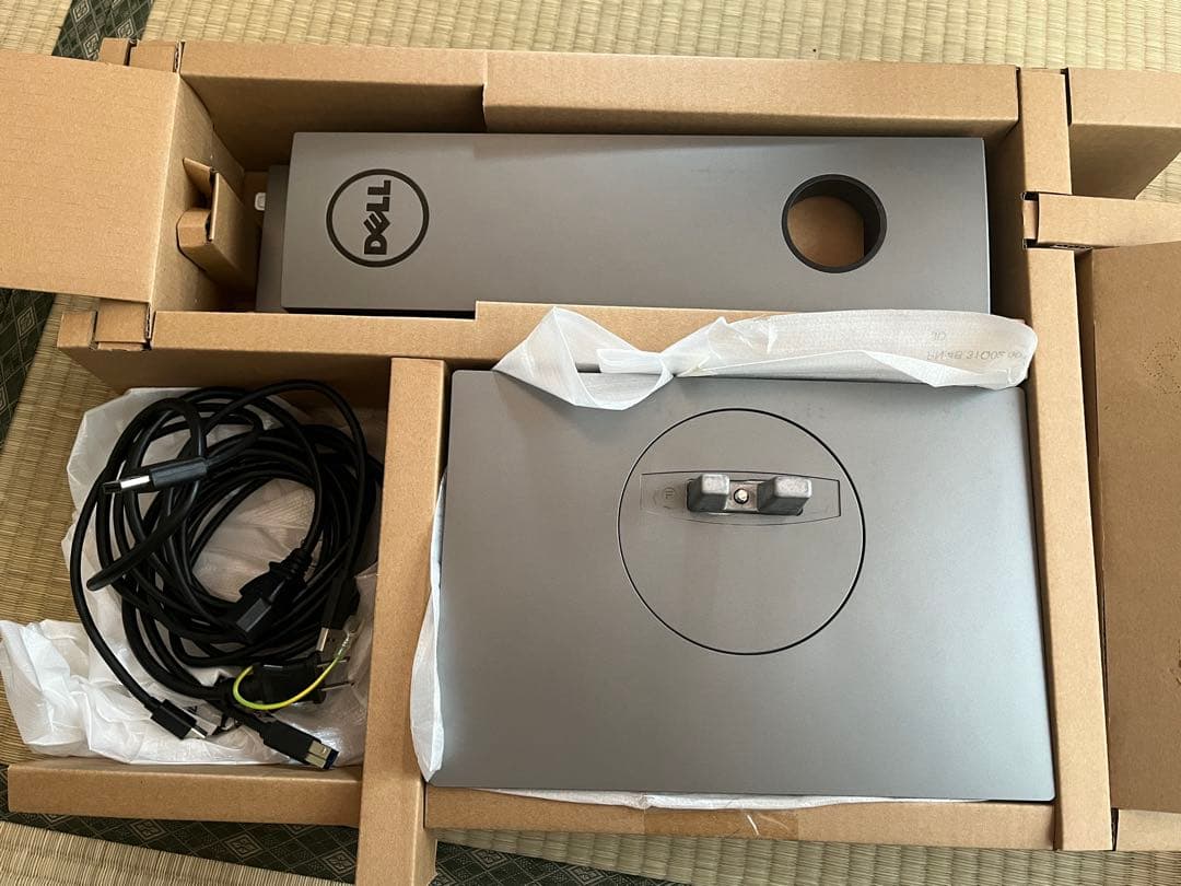 DELL Digital Hi-End 27インチ 4K モニター