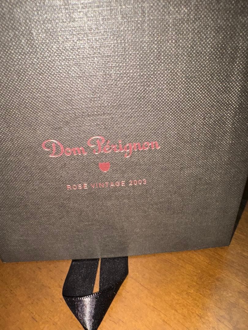 半額以下　正規品　2003年　ドンペリニオン　ロゼ　ミレジメ　ヴィンテージ