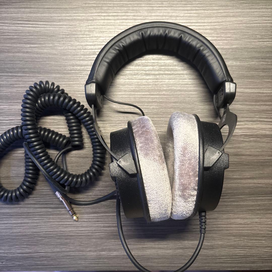 beyerdynamic DT990PRO 開放型モニターヘッドホン