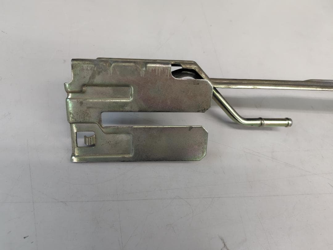 日産純正 廃版・貴重　S14シルビア 燃料ポンプ ブラケット 中古