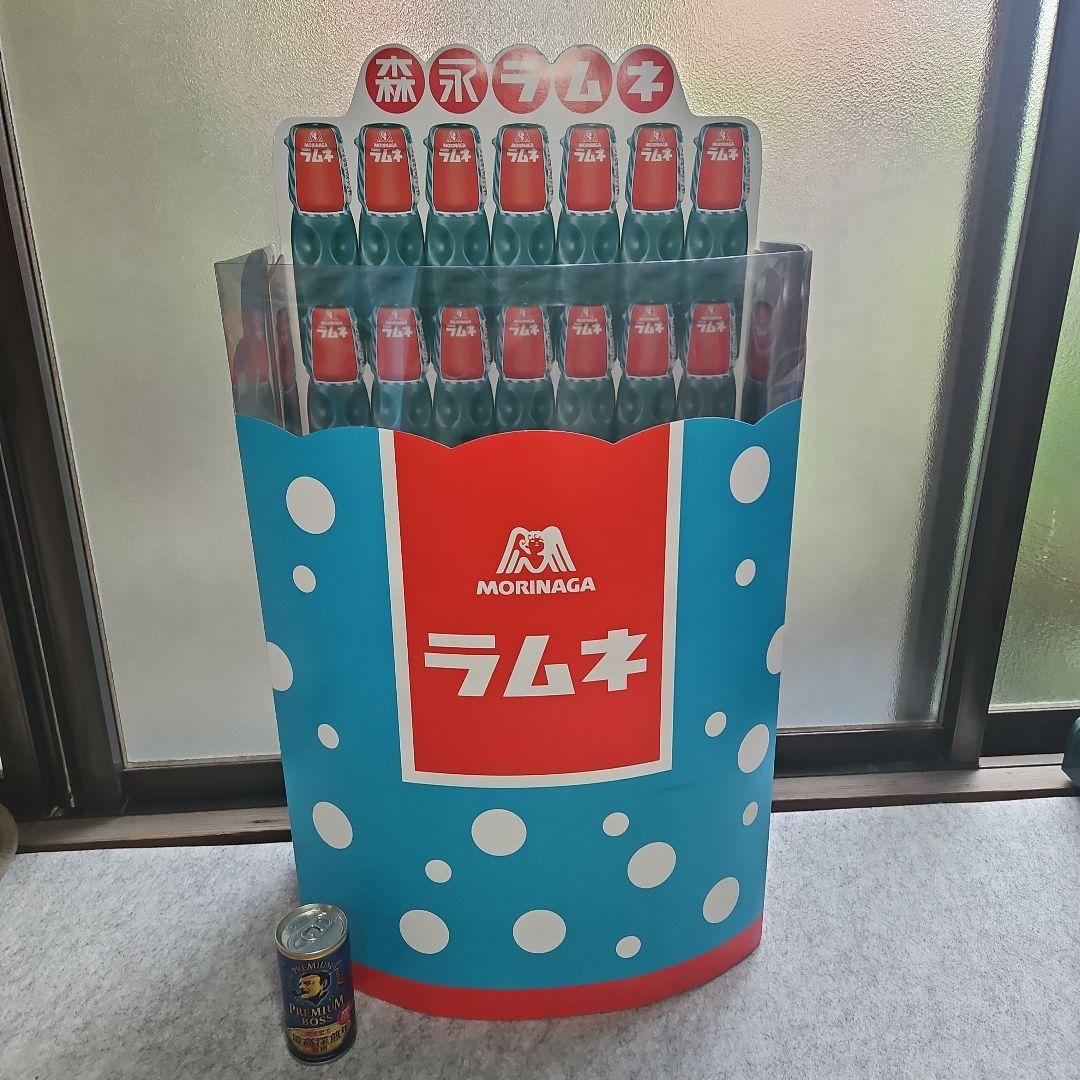 森永ラムネ　ディスプレイ