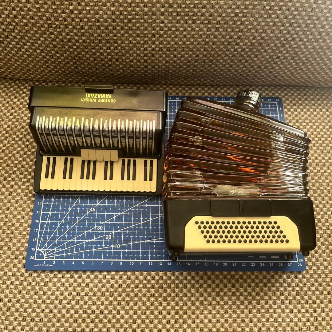 【未開封】サントリー 山崎 ウイスキー アコーディオン 700ml