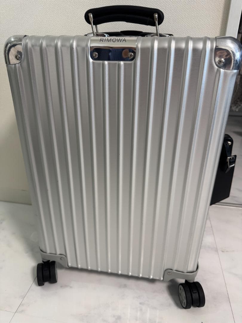 リモワ RIMOWA クラシック キャビン 36L 4輪