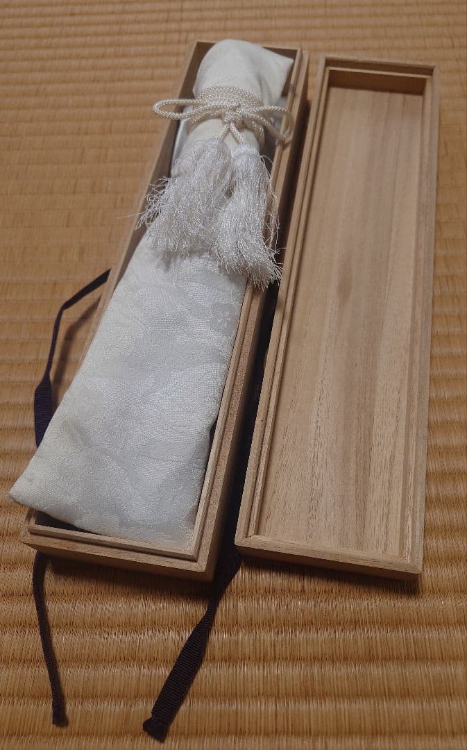 御守刀 【雪笹文蒔繪守刀】