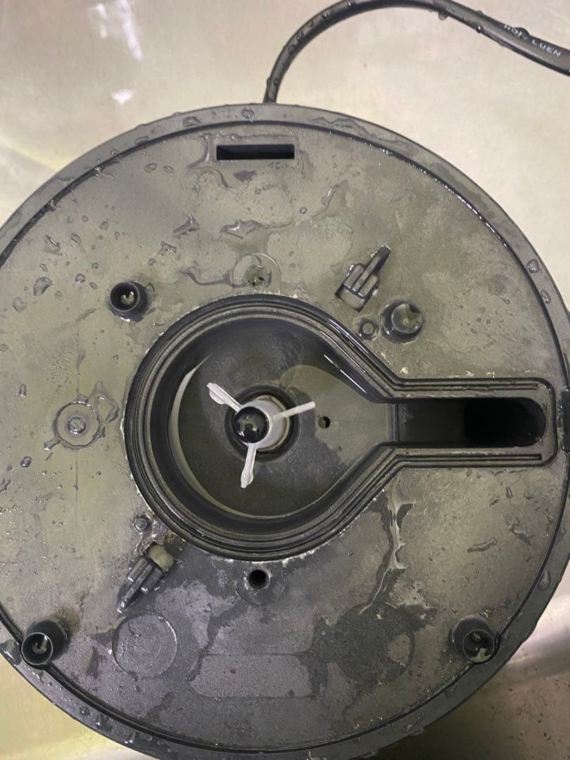 エーハイム クラシックフィルター2215濾材セット50/60Hz共用 比較的美品