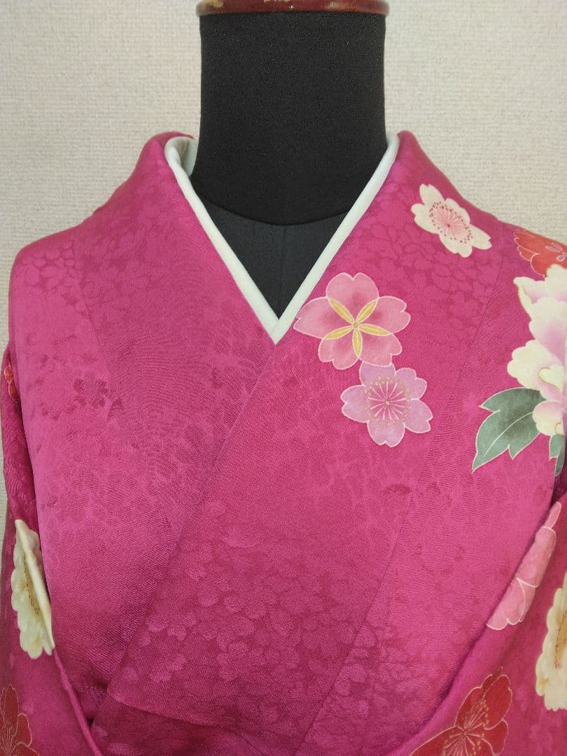 ピンク 花柄 振袖 着物正絹